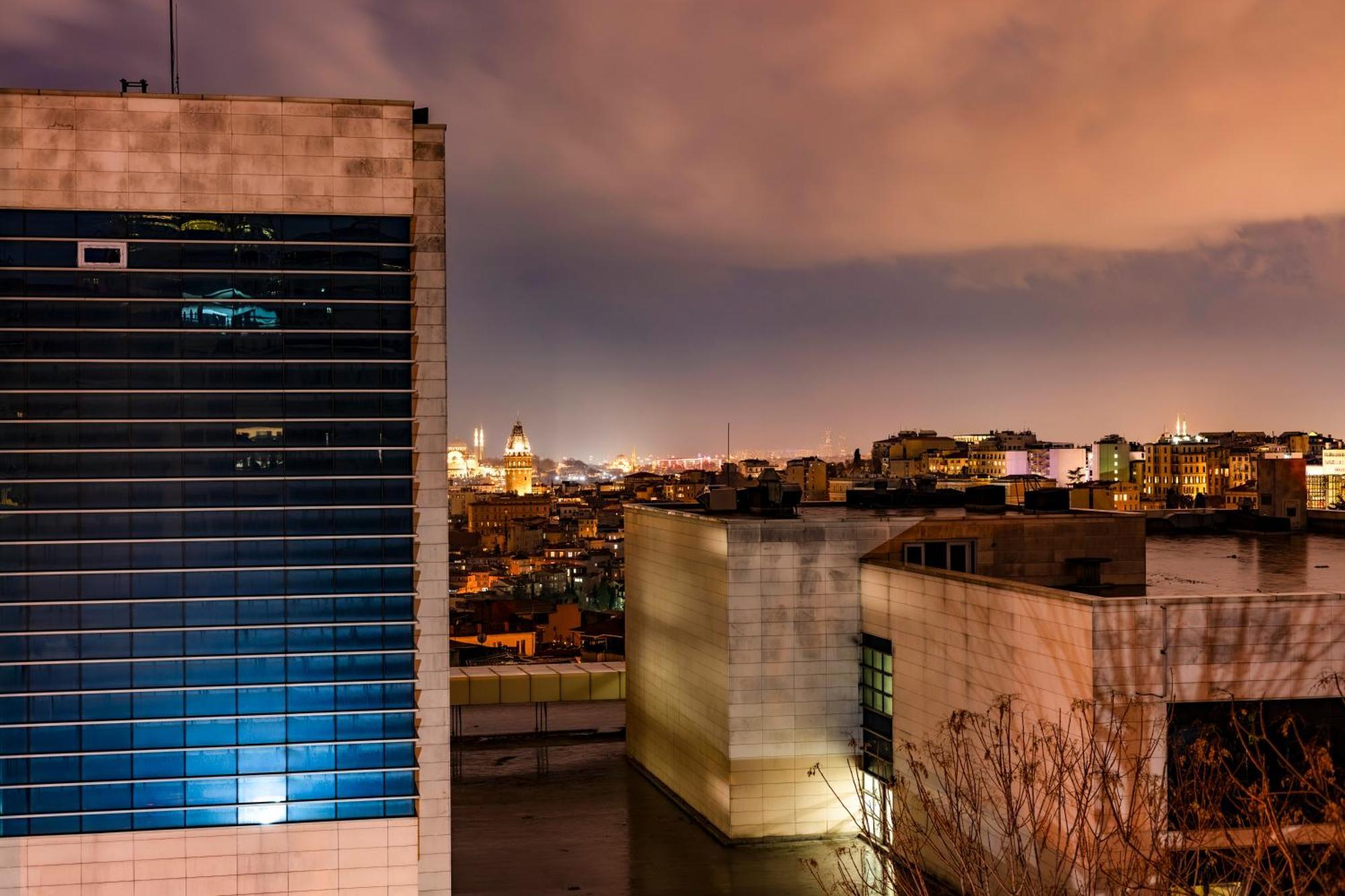 Taksim Avenue Hotel Istanbul Bagian luar foto