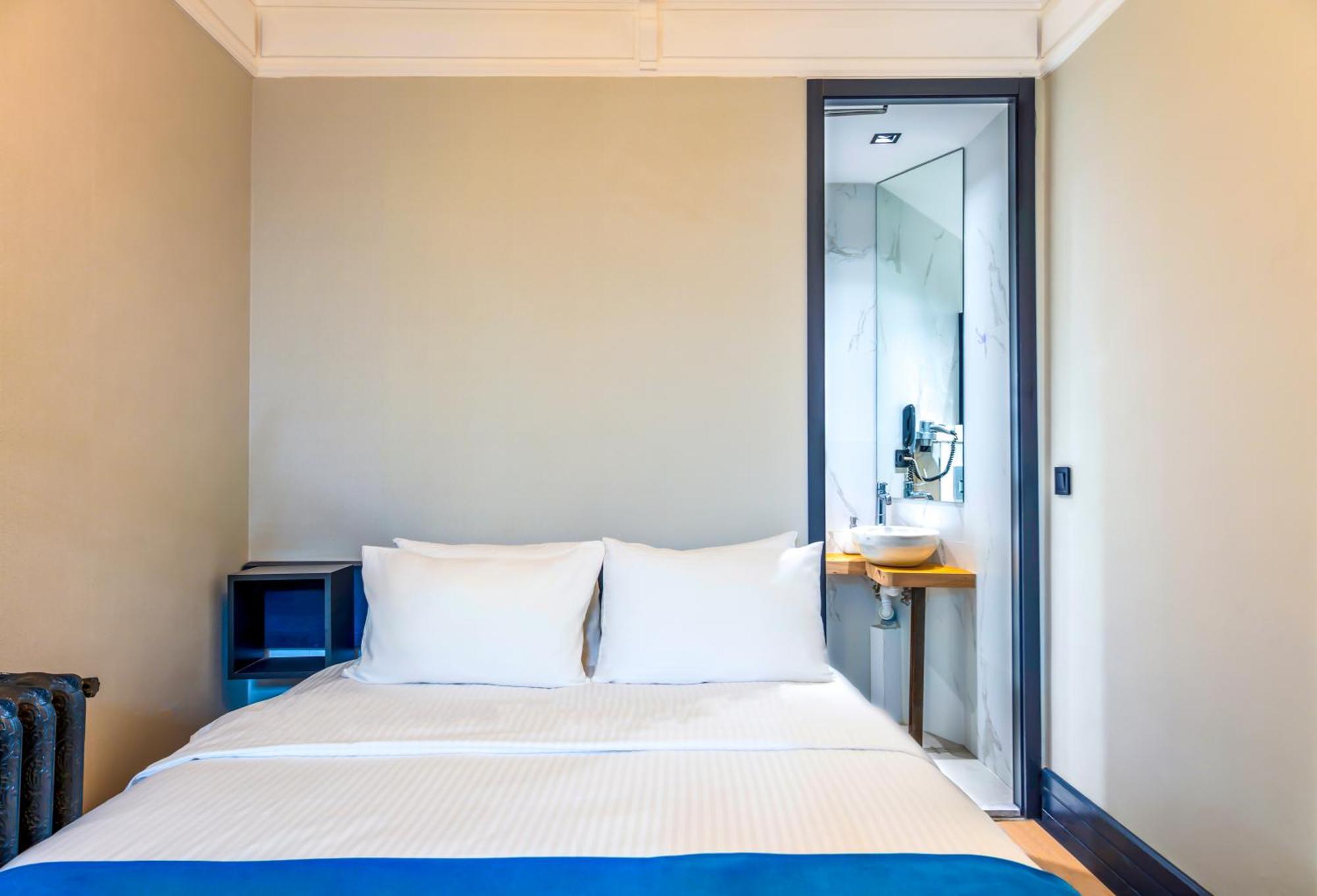 Taksim Avenue Hotel Istanbul Bagian luar foto