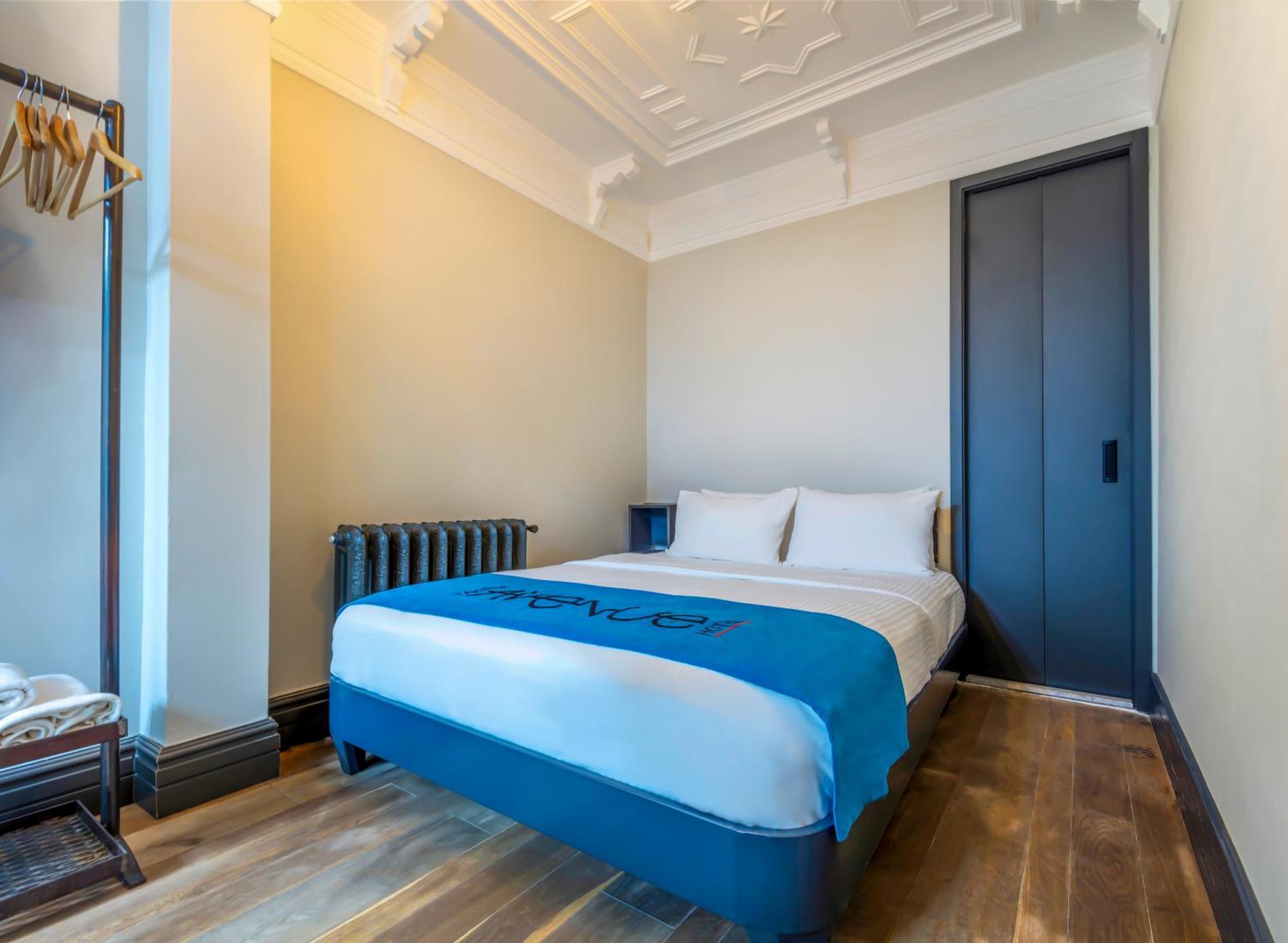 Taksim Avenue Hotel Istanbul Bagian luar foto